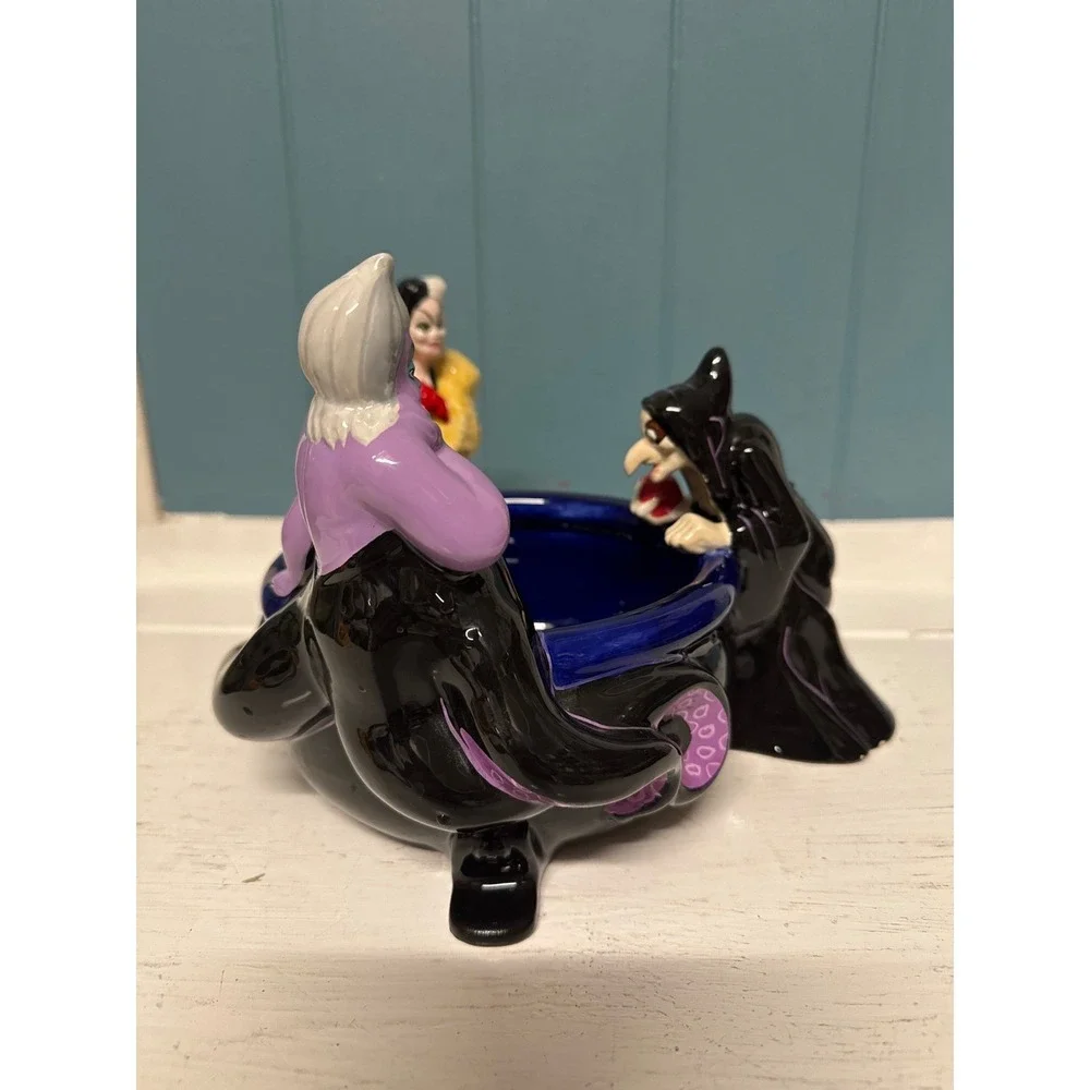 Disney Villains‎ Ursula Henchmen Cauldron Trinket Candy Dish Cruella Evil Queen